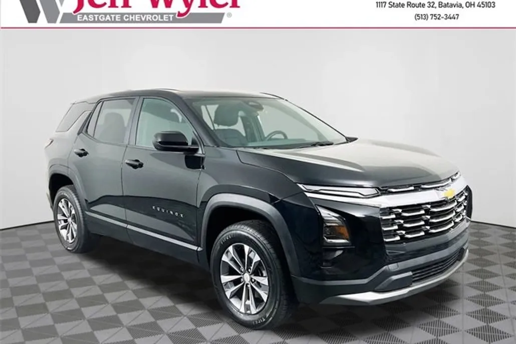 2026 Chevrolet Equinox LT photo 1