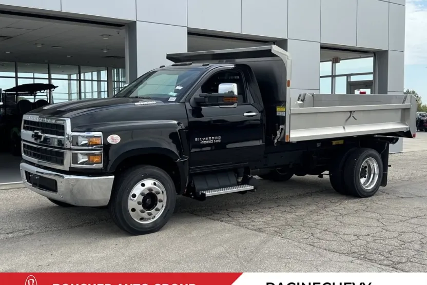 2024 Chevrolet Silverado 4500HD Work Truck photo 1