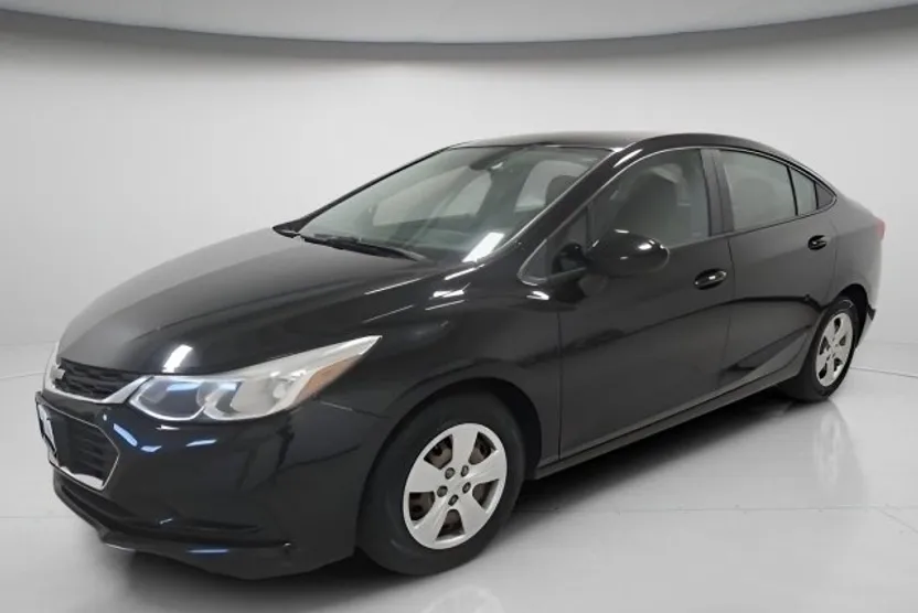 2016 Chevrolet Cruze LS photo 1