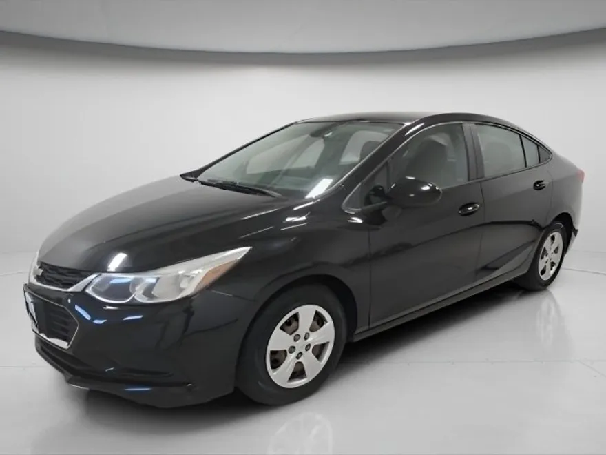 2016 Chevrolet Cruze LS photo 1