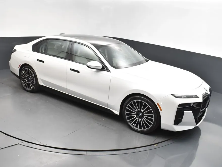 2025 Bmw i7 eDrive50 photo 1