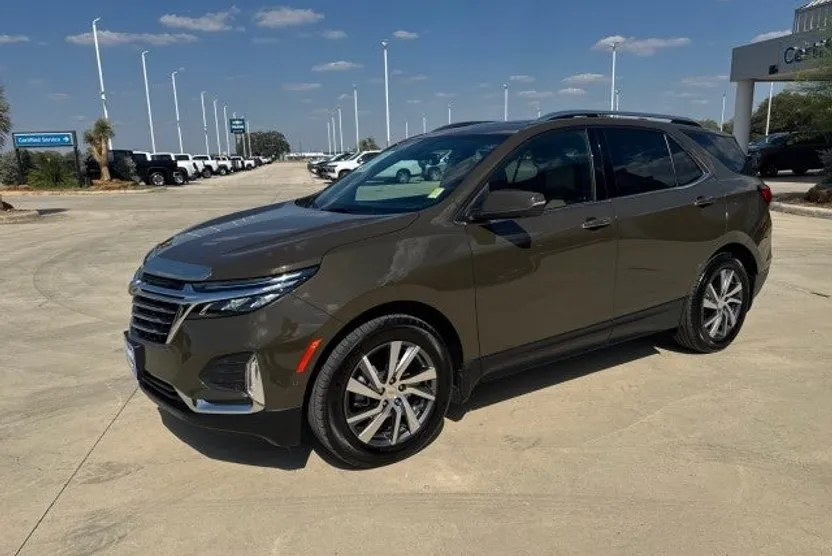 2024 Chevrolet Equinox Premier photo 1