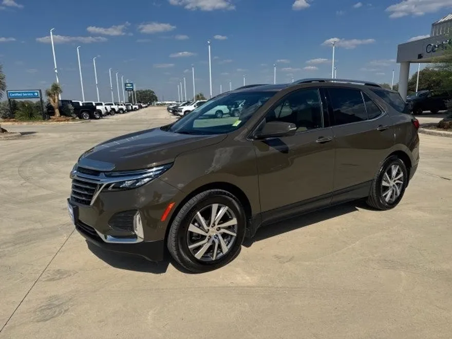 2024 Chevrolet Equinox Premier photo 1
