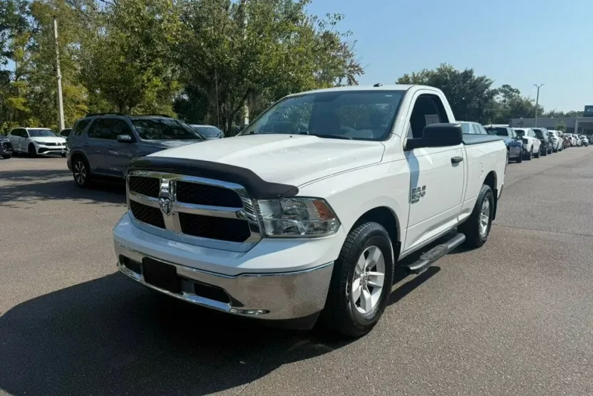 2019 Ram 1500 Classic Express photo 1