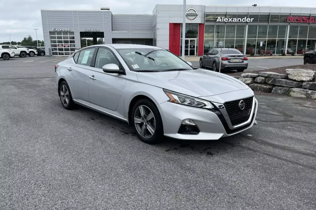 2019 Nissan Altima 2.5 SL photo 1