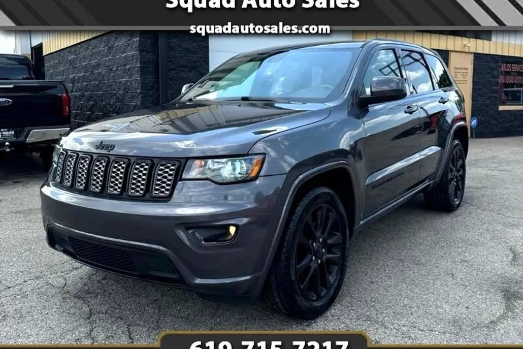 2017 Jeep Grand Cherokee Altitude photo 1