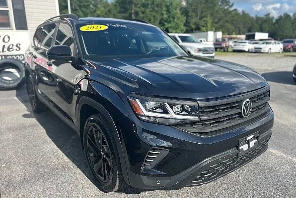 2021 Volkswagen Atlas SEL photo 1