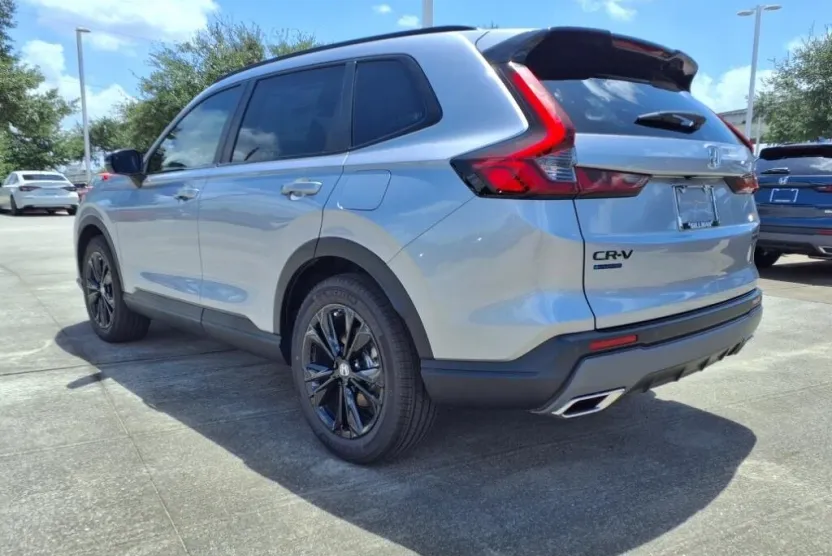 2026 Honda CR-V Sport Touring photo 1