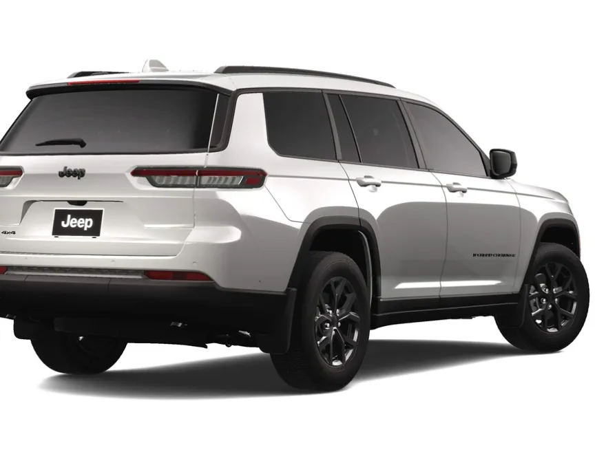 2025 Jeep Grand Cherokee Altitude photo 1