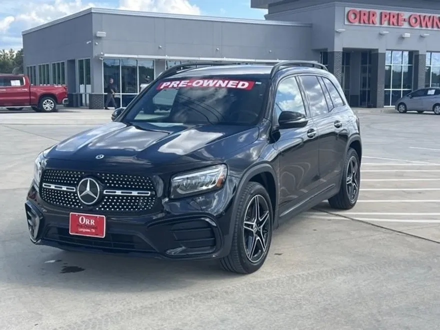 2024 Mercedes Benz GLB 250 photo 1