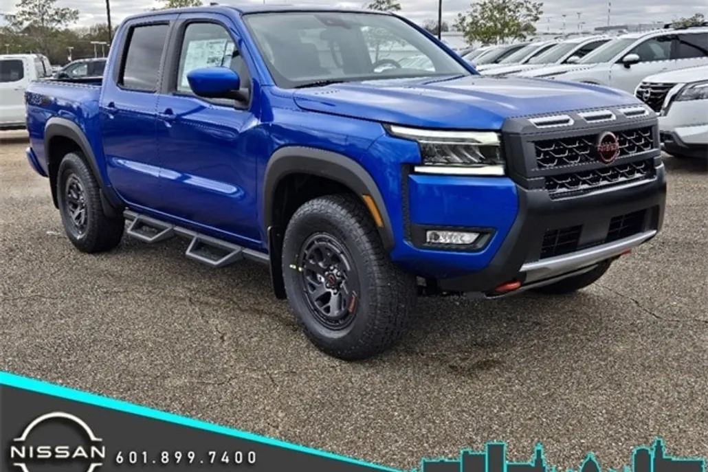 2025 Nissan Frontier PRO-4X photo 1