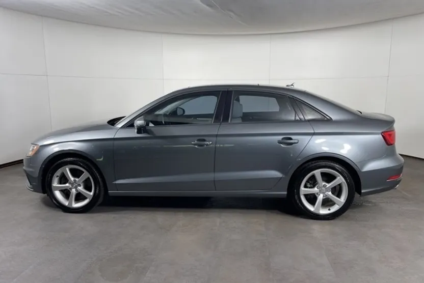 2015 Audi A3 2.0T Premium photo 1