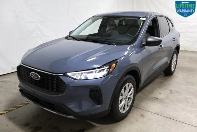 2025 Ford Escape Active photo 1