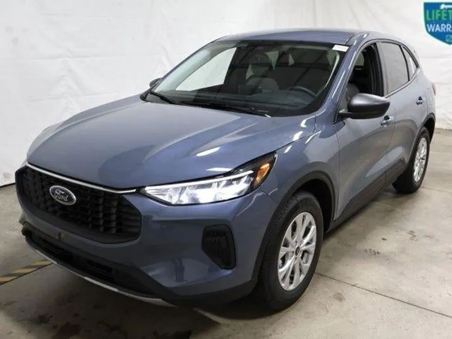 2025 Ford Escape Active photo 1