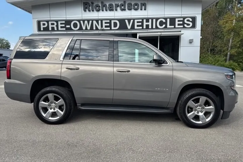 2018 Chevrolet Tahoe LT photo 1