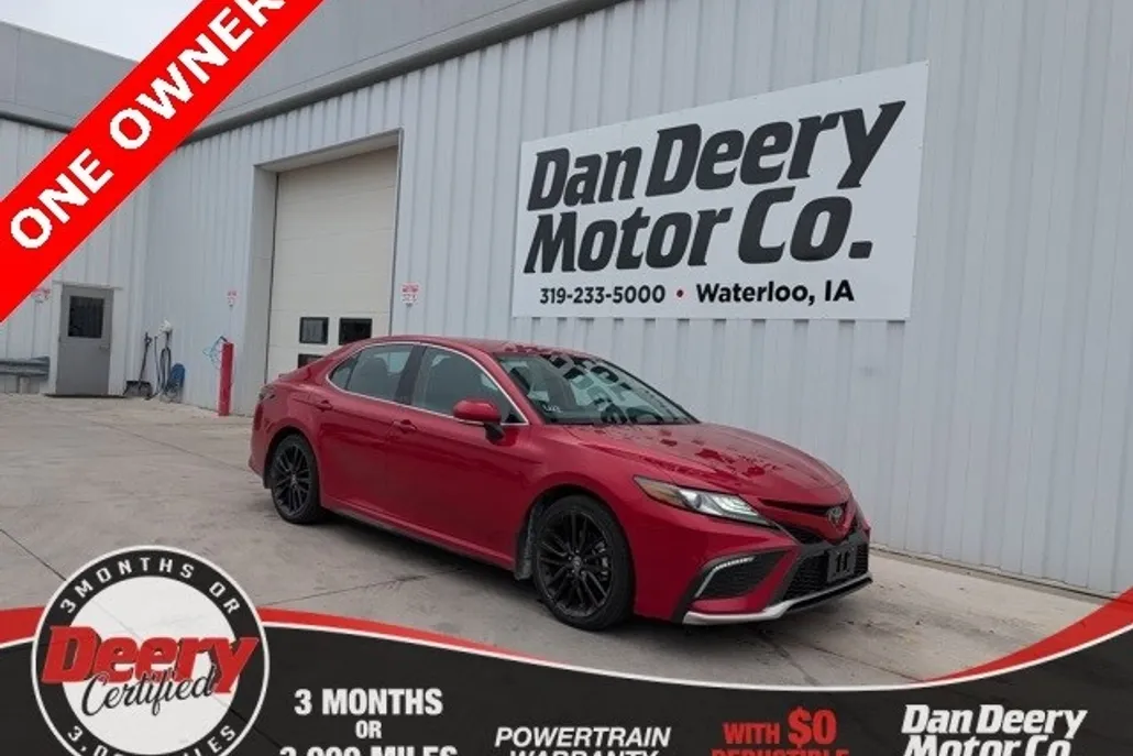 2023 Toyota Camry XSE photo 1
