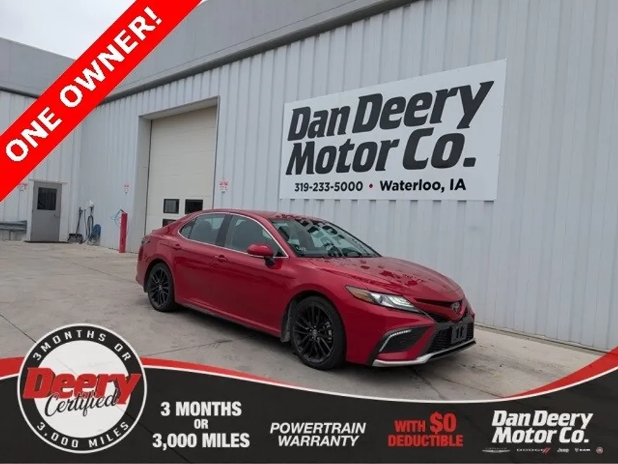2023 Toyota Camry XSE photo 1