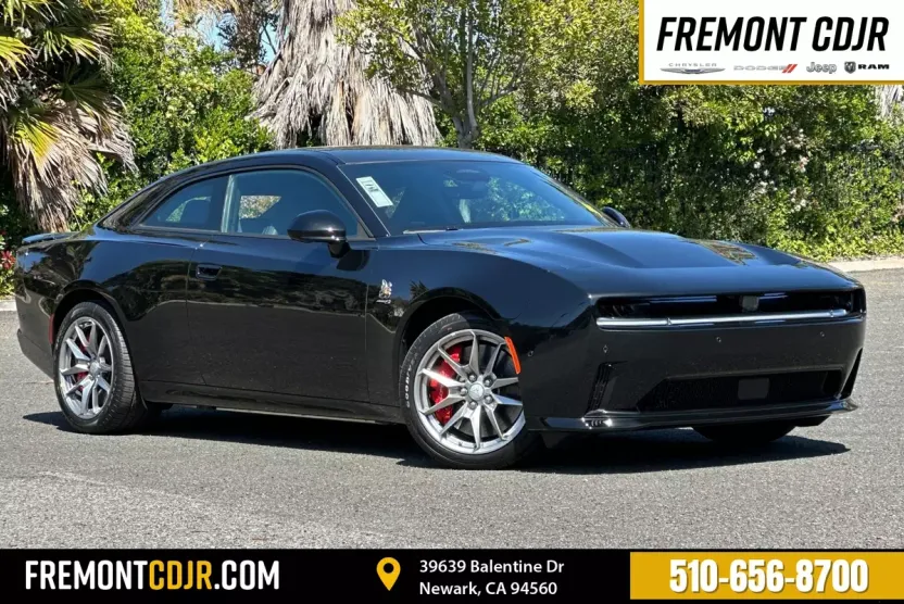 2024 Dodge Charger R/T Scat Pack photo 1