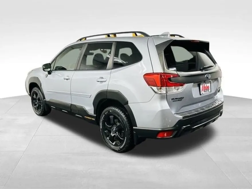 2022 Subaru Forester Wilderness photo 1