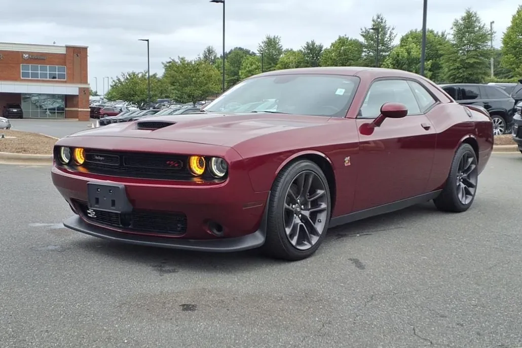 2020 Dodge Challenger R/T Scat Pack photo 1
