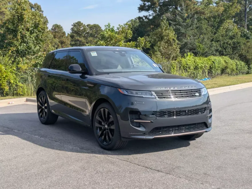 2025 Land Rover Range Rover Sport SE photo 1