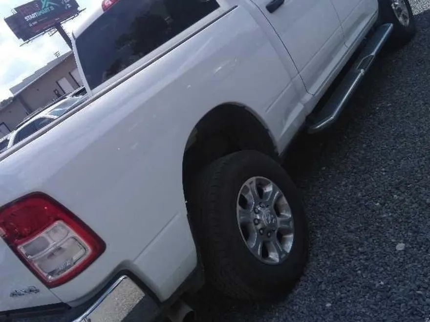 2024 Ram 2500 Big Horn photo 1