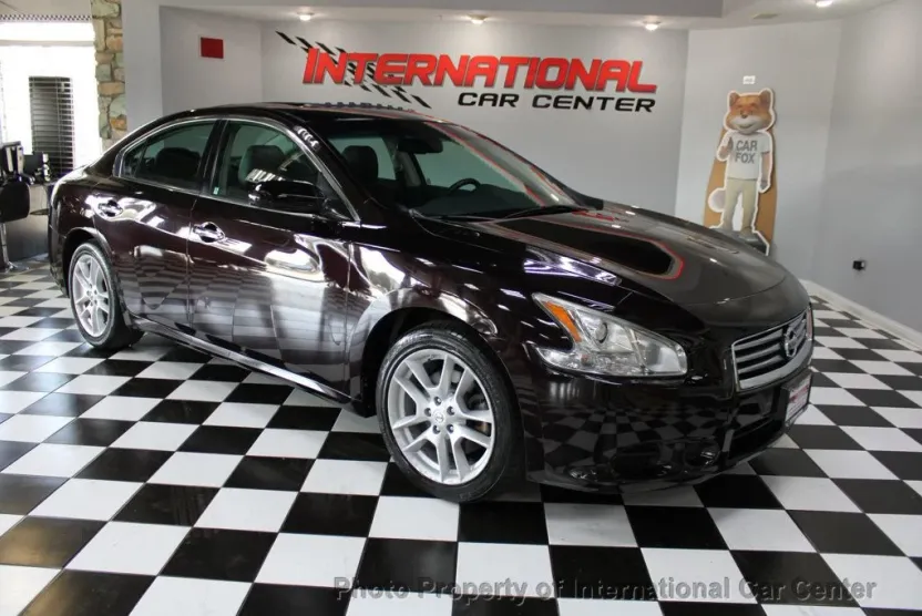 2012 Nissan Maxima photo 1