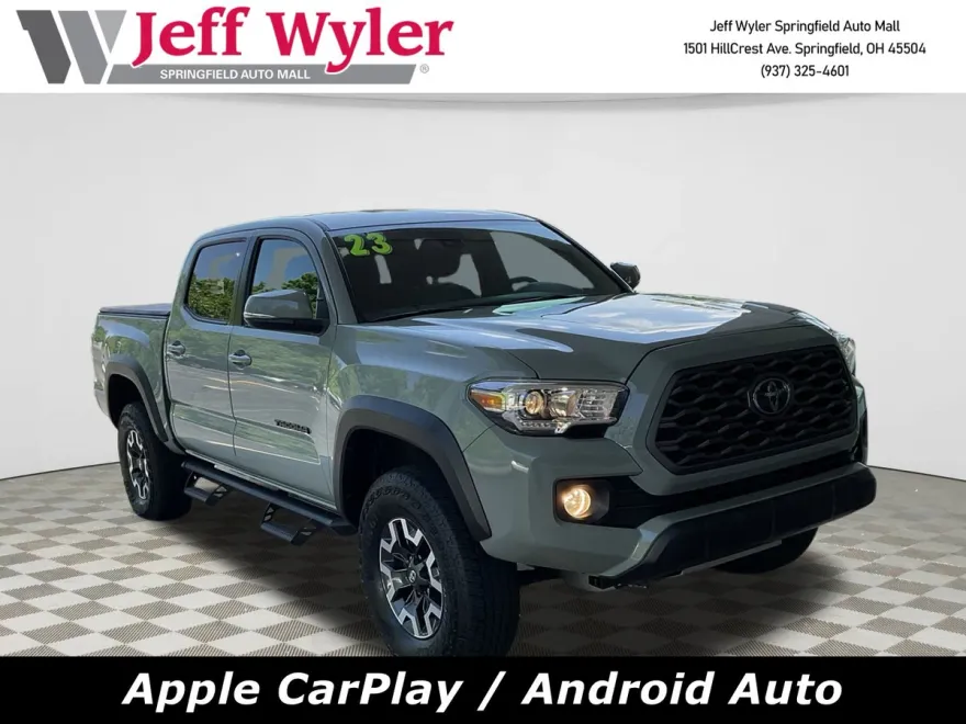 2023 Toyota Tacoma TRD Off-Road photo 1