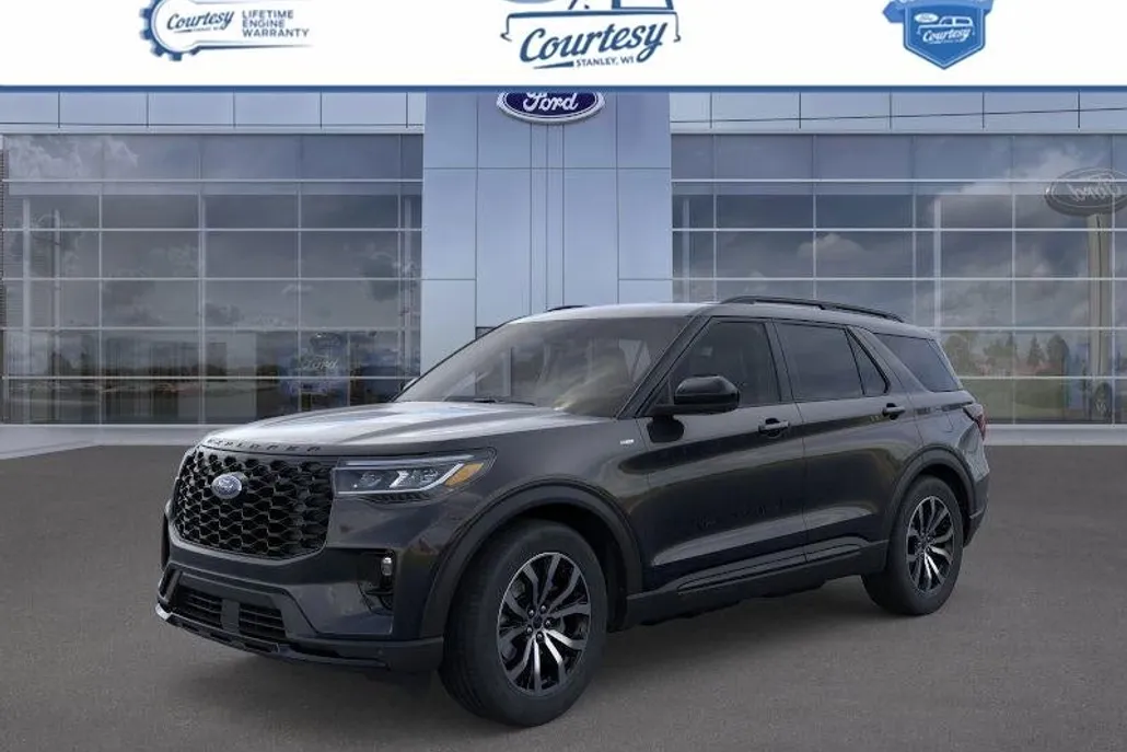 2025 Ford Explorer ST-Line photo 1