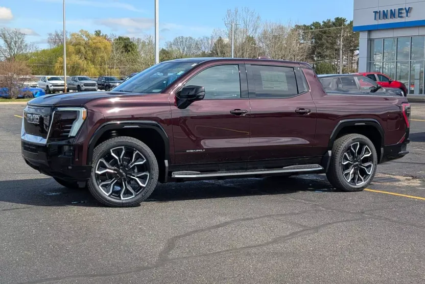 2025 Gmc Sierra EV Denali photo 1