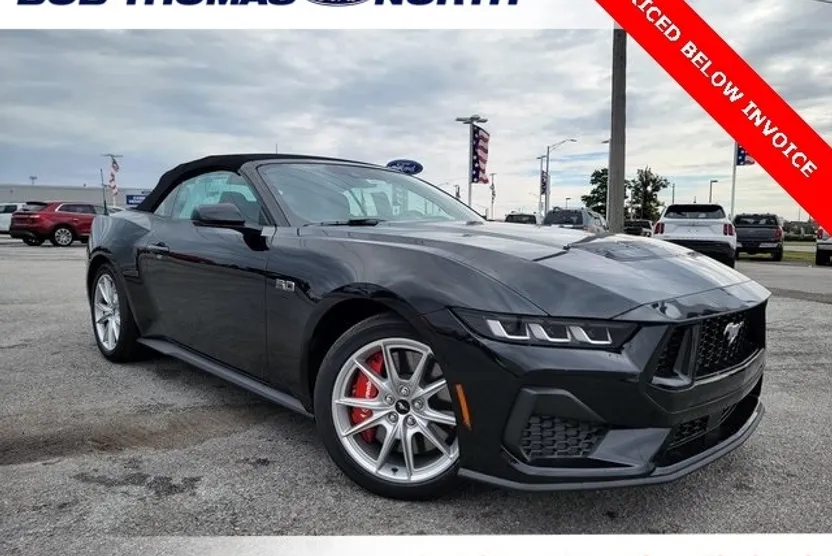 2024 Ford Mustang GT Premium Convertible photo 1