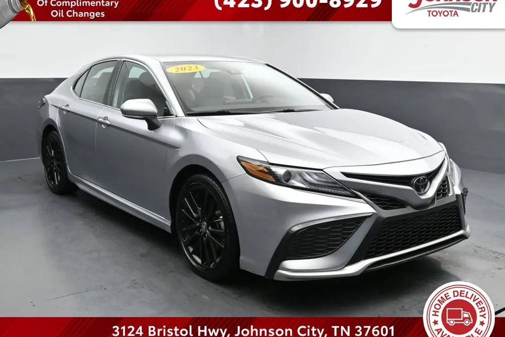 2023 Toyota Camry XSE photo 1