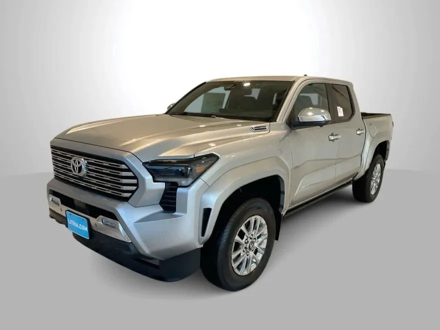 2025 Toyota Tacoma Limited 4x4 Double Cab photo 1