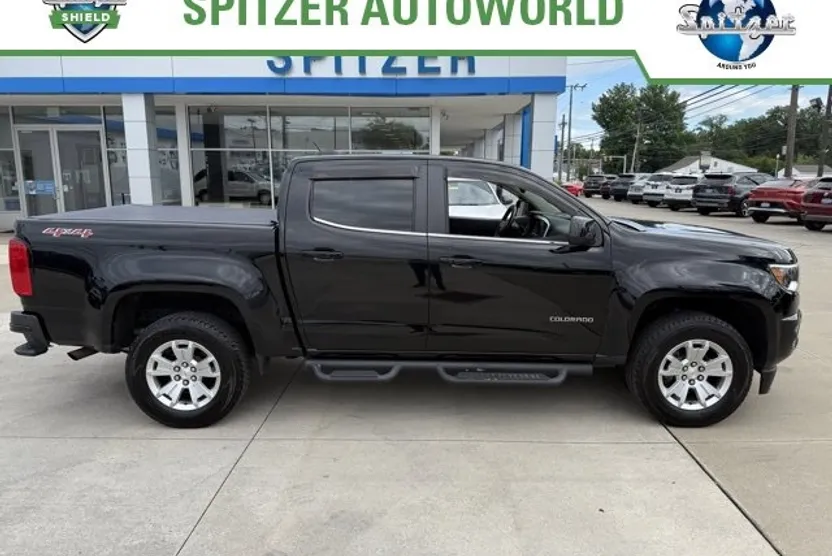 2018 Chevrolet Colorado LT photo 1