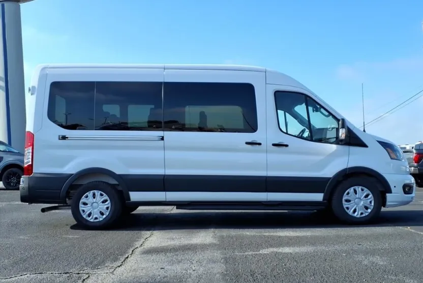 2025 Ford Transit XLT photo 1