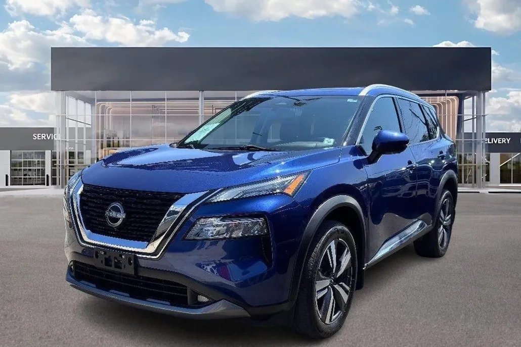 2022 Nissan Rogue SL photo 1