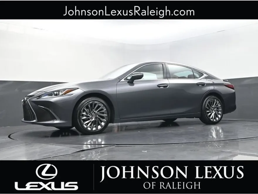 2024 Lexus ES 300h Luxury photo 1
