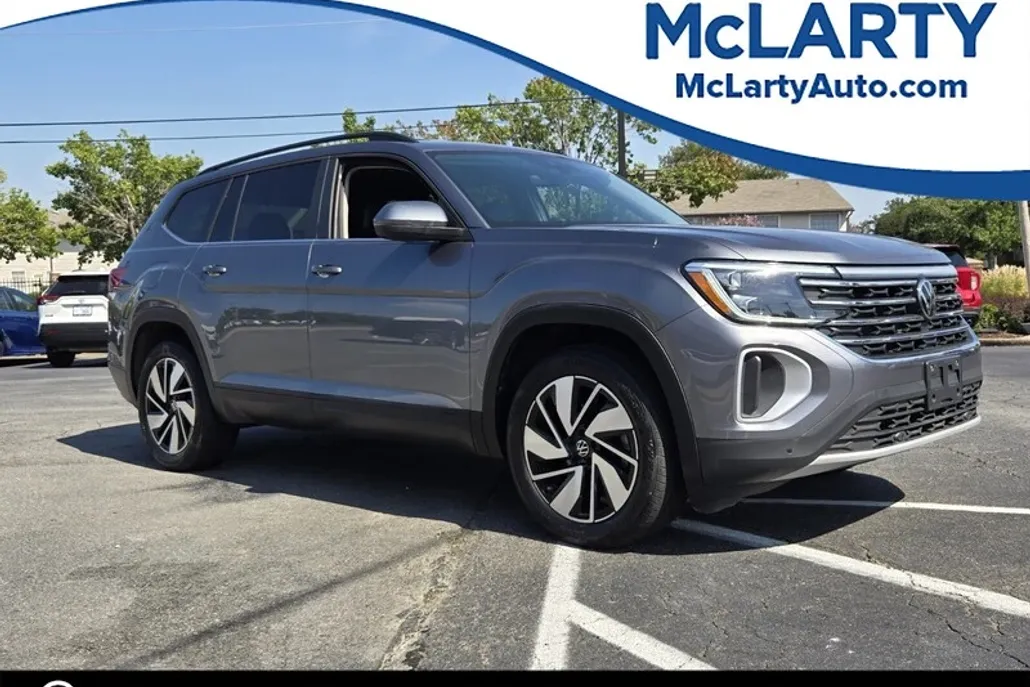 2024 Volkswagen Atlas SE Technology photo 1