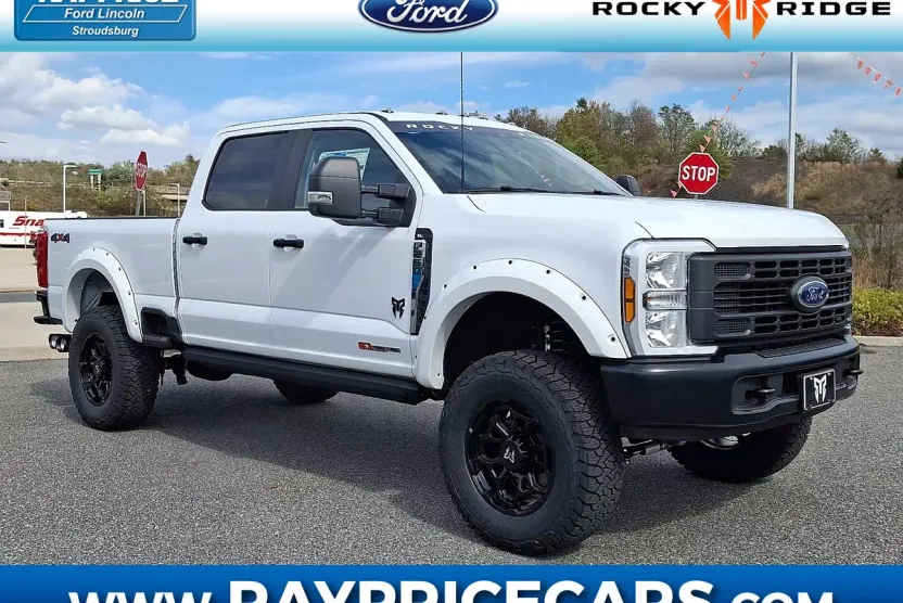 2025 Ford F-250 XL photo 1