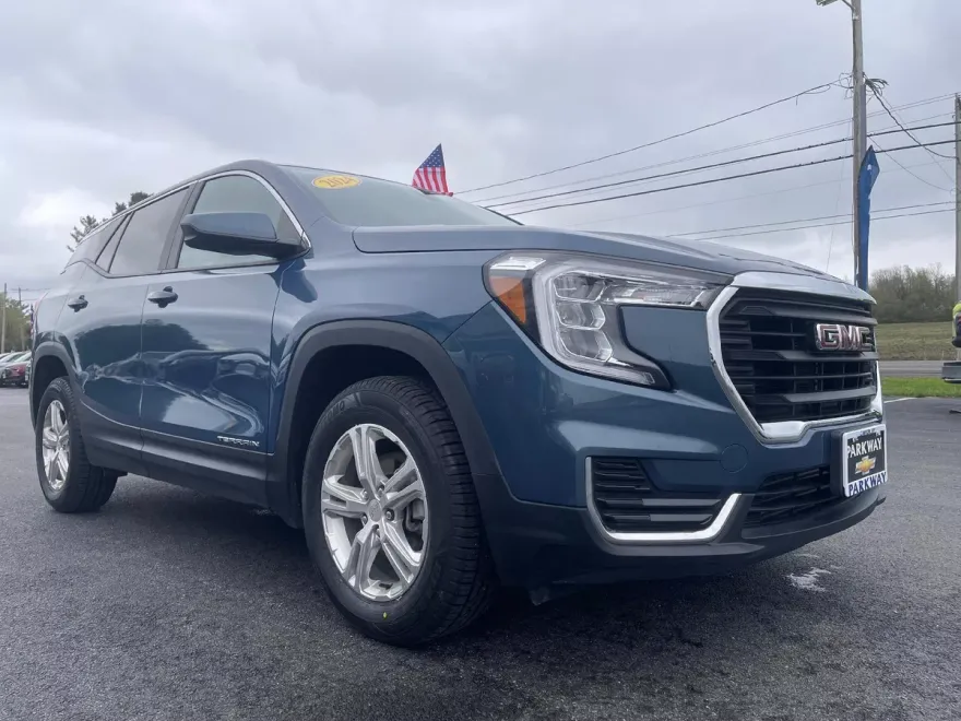 2024 Gmc Terrain SLE photo 1