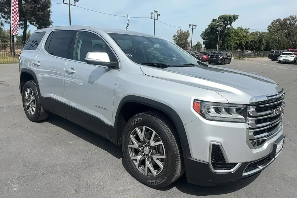 2020 Gmc Acadia SLE photo 1