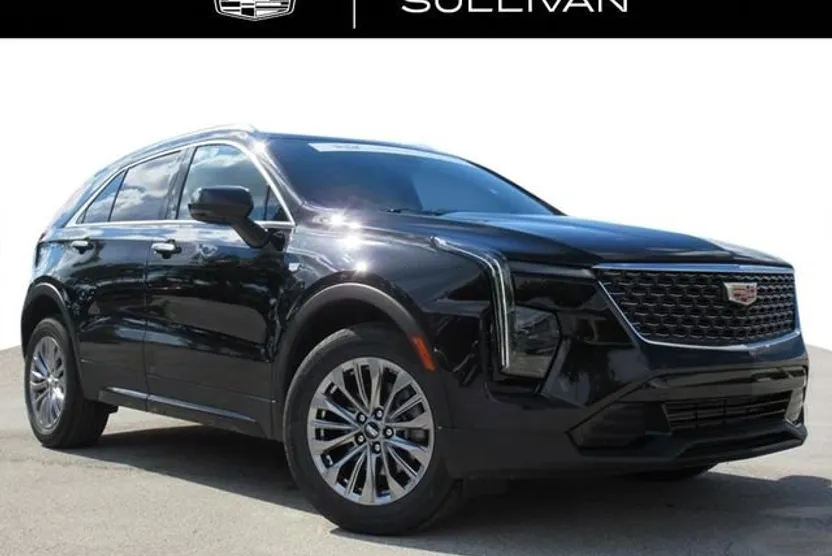 2025 Cadillac XT4 Premium Luxury photo 1