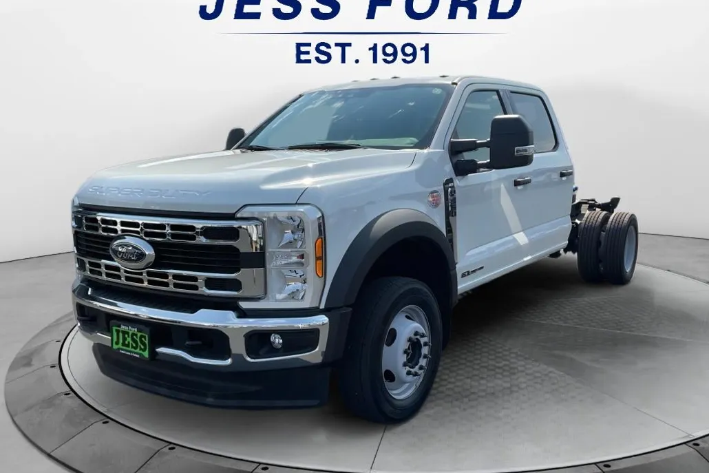 2024 Ford F-450 XLT photo 1