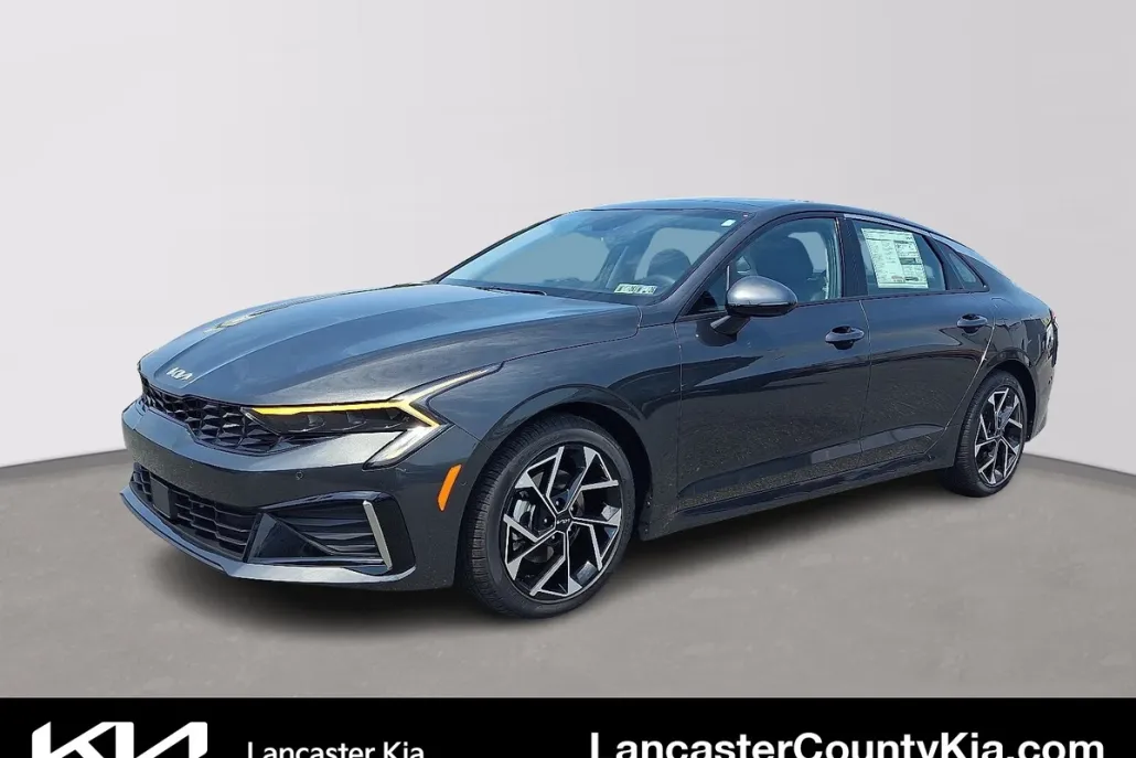 2026 Kia K5 EX photo 1