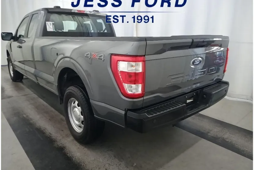 2021 Ford F-150 XL photo 1