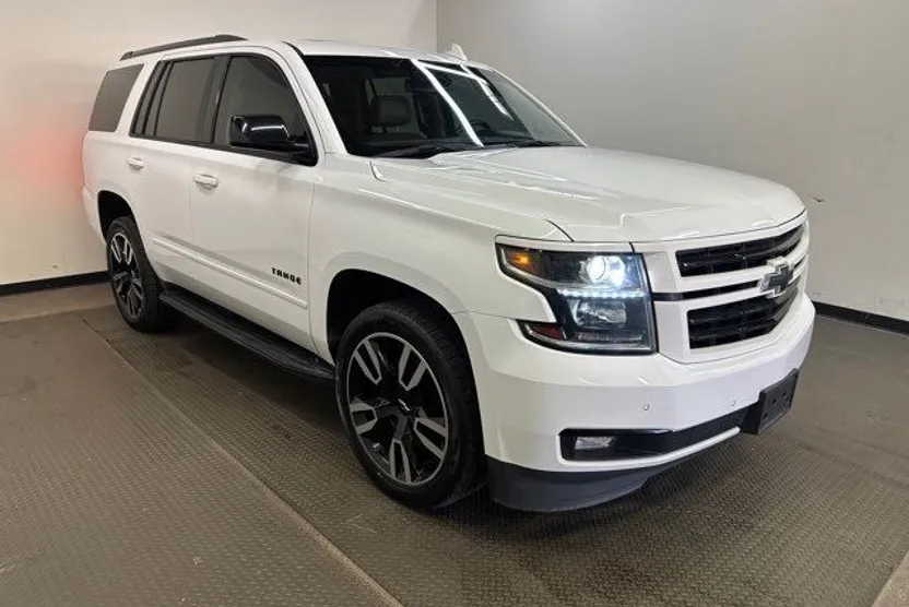 2018 Chevrolet Tahoe Premier photo 1