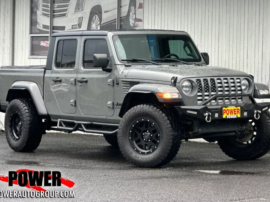 2020 Jeep Gladiator Sport photo 1