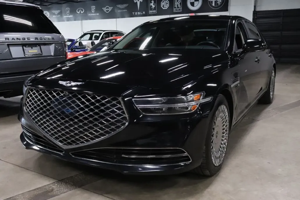 2020 Genesis G90 3.3T Premium photo 1