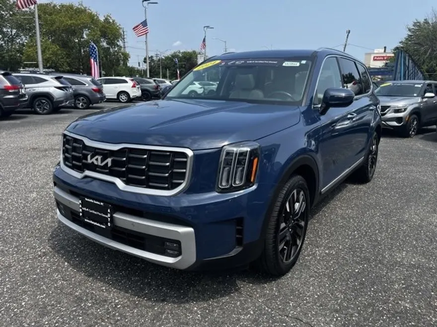 2024 Kia Telluride SX photo 1