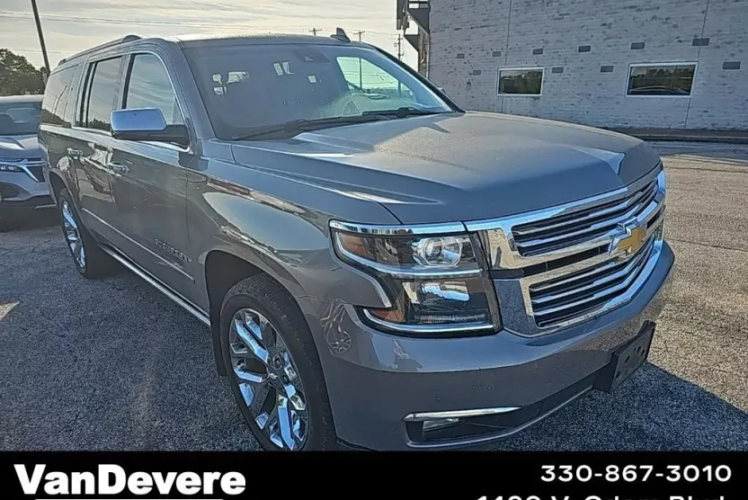 2018 Chevrolet Suburban Premier photo 1